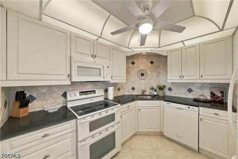 5 Bluebill Ave 603, Naples FL - photo 10 of 29
