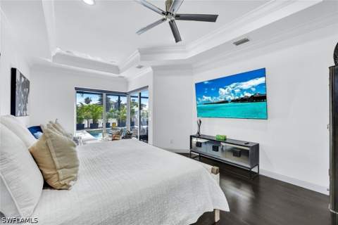 494 Seagull Ave, Naples FL - photo 10 of 29