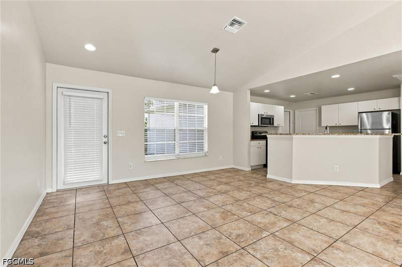 3 bedroom SingleFamilyResidence at 2509 41st St SW, Lehigh Acres, Lehigh Acres — photo 5