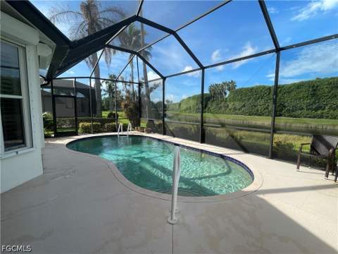 10264 Sago Palm Way, Fort Myers FL - photo 9 of 12