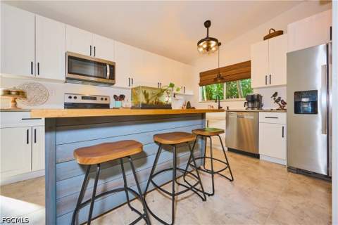 6513 W Royal Woods Dr, Fort Myers FL - photo 17 of 49