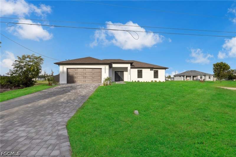 3 bedroom SingleFamilyResidence at 4042 NE 10th Pl, Cape Coral, Cape Coral — photo 5