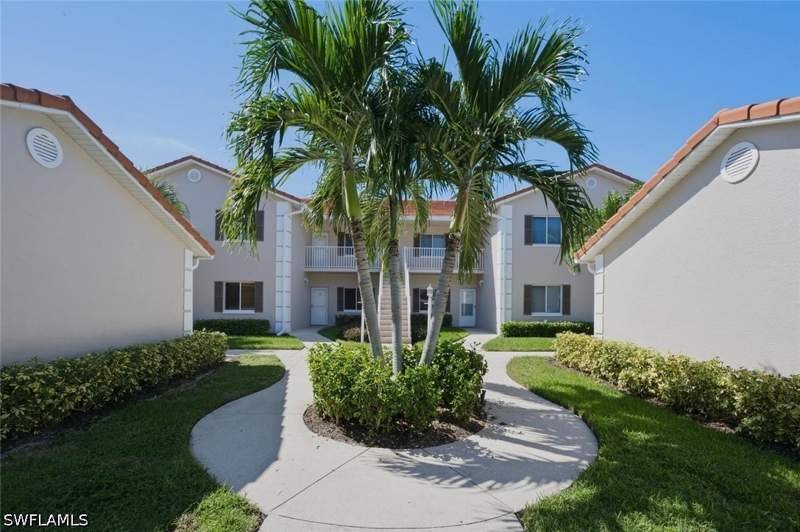 2 bedroom Condominium at 575 Saratoga Cir 204, Saratoga Colony, Naples — photo 2