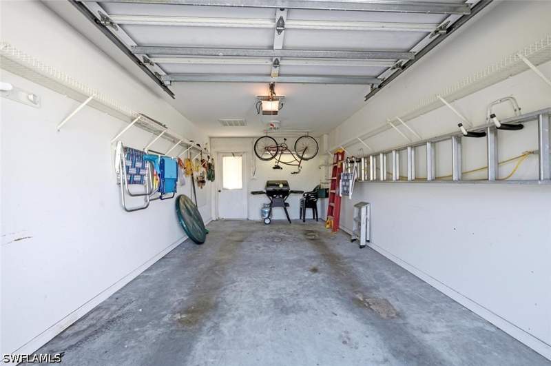 2 bedroom Condominium at 575 Saratoga Cir 204, Saratoga Colony, Naples — photo 5