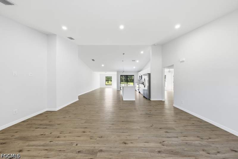 3 bedroom SingleFamilyResidence at 705 W 10th St, Lehigh Acres, Lehigh Acres — photo 3