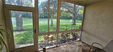 289 Robin Hood Cir 101, Naples FL - photo 17 of 46