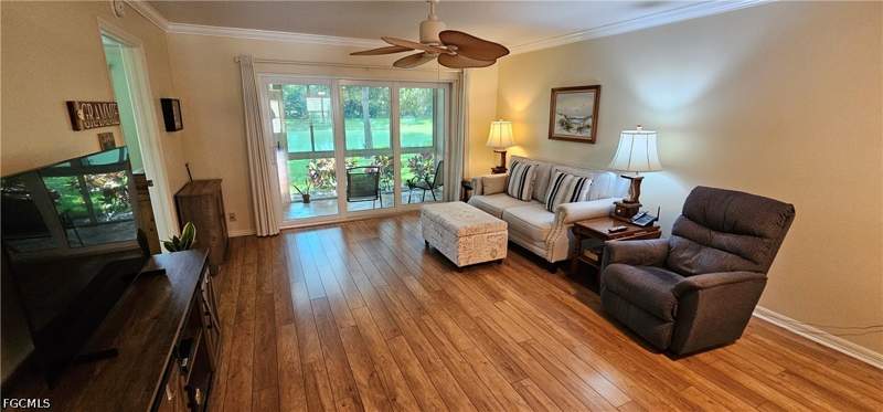 3 bedroom Condominium at 289 Robin Hood Cir 101, Sherwood, Naples — photo 5