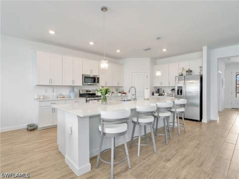 18278 Ridgeline Dr, Estero FL - photo 11 of 46