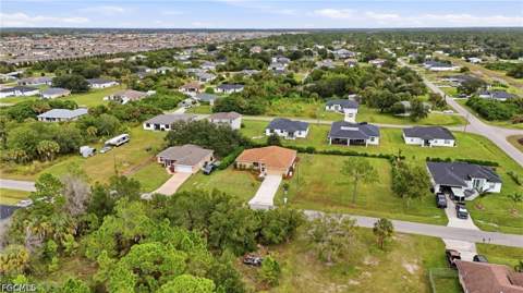 6138 Laurelwood Dr, Fort Myers FL - photo 12 of 59