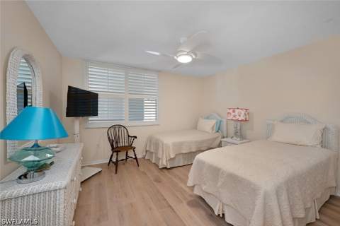 270 Naples Cove Dr 3304, Naples FL - photo 10 of 27