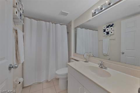 270 Naples Cove Dr 3304, Naples FL - photo 11 of 27