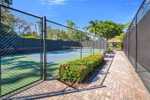 270 Naples Cove Dr 3304, Naples FL - photo 15 of 27