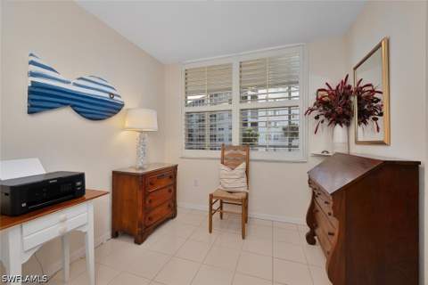 270 Naples Cove Dr 3304, Naples FL - photo 7 of 27