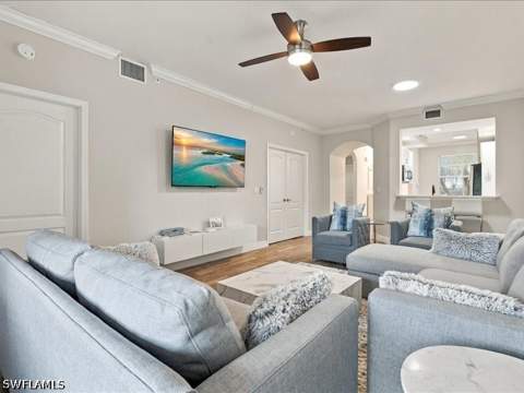 2905 Cypress Trace Cir 104, Naples FL - photo 6 of 36