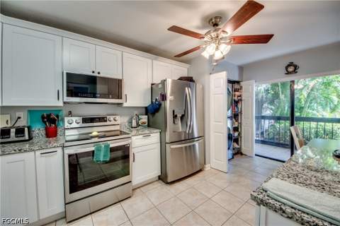 15489 Admiralty Cir 3, North Fort Myers FL - photo 10 of 47