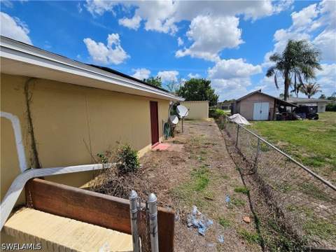 116 Rowland Rd, Lehigh Acres FL - photo 15 of 22