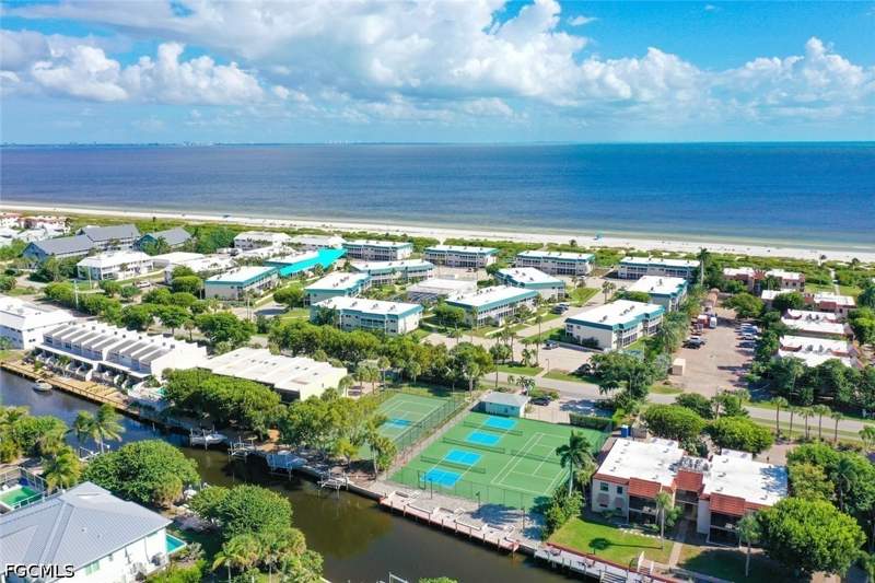 2 bedroom Condominium at 827 E Gulf Dr C8, Sanibel Arms West Condo, Sanibel — photo 3