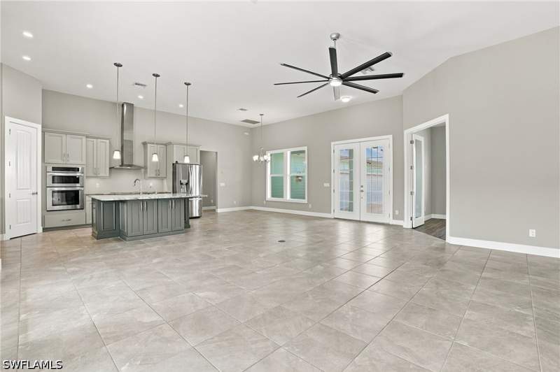 3 bedroom SingleFamilyResidence at 4611 Castalia Ct, Horse Creek, Fort Myers — photo 5