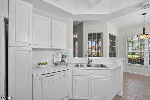 15170 Royal Windsor Ln 1202, Fort Myers FL - photo 15 of 48