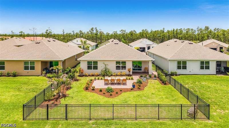 4 bedroom SingleFamilyResidence at 3658 Rollingwater Way, Magnolia Landing, North Fort Myers — photo 2