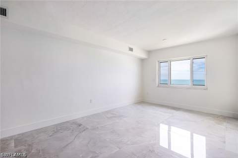 10951 Gulf Shore Dr 904, Naples FL - photo 10 of 31