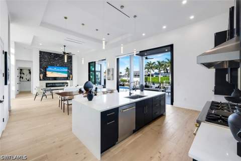771 Orchid Ct, Marco Island FL - photo 10 of 50