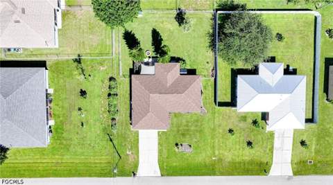 507 SE 8th Ter, Cape Coral FL - photo 8 of 19