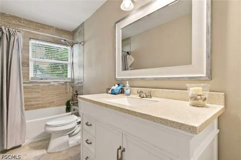 1468 N Larkwood Sq, Fort Myers FL - photo 8 of 23