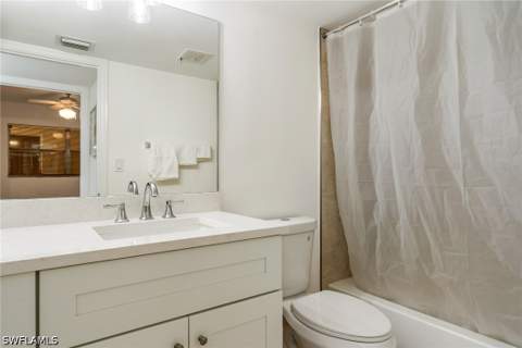 900 8th Ave S 102, Naples FL - photo 10 of 22