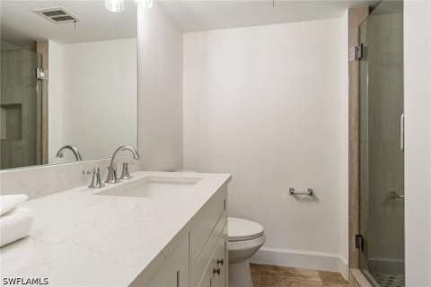 900 8th Ave S 102, Naples FL - photo 8 of 22