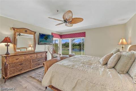 798 Eagle Creek Dr 302, Naples FL - photo 12 of 35