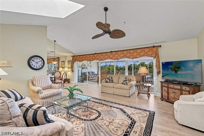 2 bedroom Condominium at 798 Eagle Creek Dr 302, Stonegate At Eagle Creek, Naples — photo 4