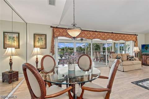 798 Eagle Creek Dr 302, Naples FL - photo 6 of 35