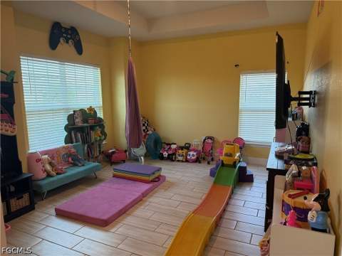 4226 NW 32nd Ter, Cape Coral FL - photo 6 of 29