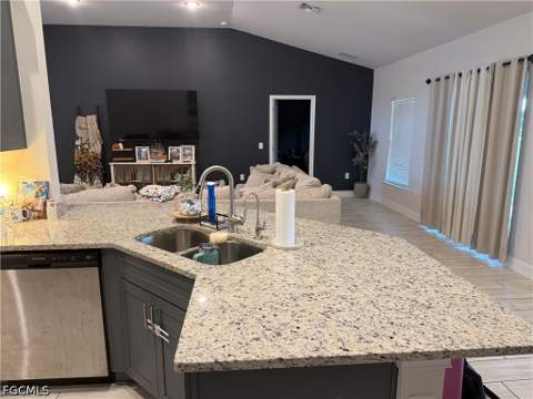 4226 NW 32nd Ter, Cape Coral FL - photo 9 of 29