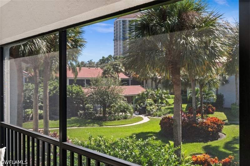 2 bedroom Condominium at 557 Serendipity Dr 557, Serendipity, Naples — photo 3