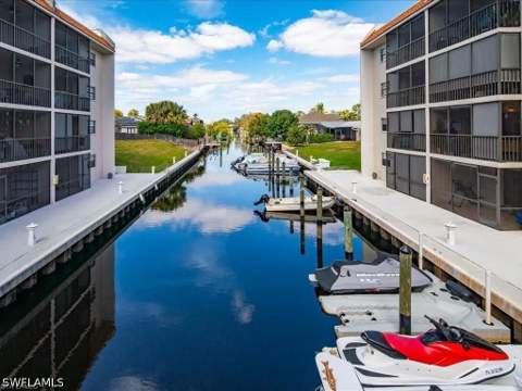 9395 Pennsylvania Ave 20, Bonita Springs FL - photo 16 of 25