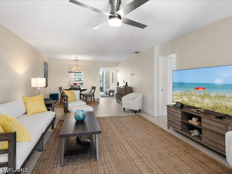 2 bedroom Condominium at 9395 Pennsylvania Ave 20, Spanish Harbor, Bonita Springs — photo 3