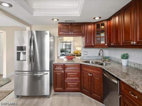 9395 Pennsylvania Ave 20, Bonita Springs FL - photo 7 of 25