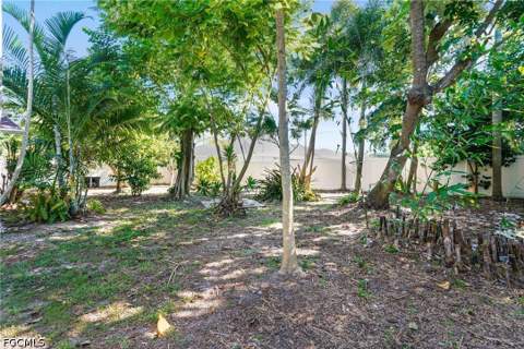 1424 SE 27th Ter, Cape Coral FL - photo 10 of 75