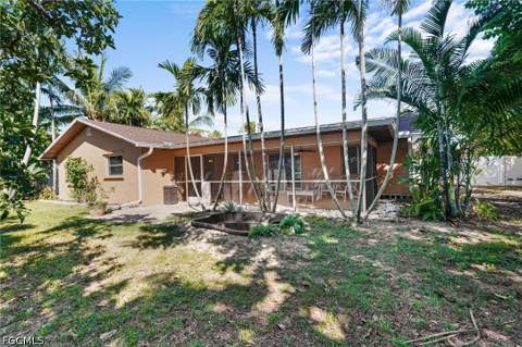 1424 SE 27th Ter, Cape Coral FL - photo 11 of 75