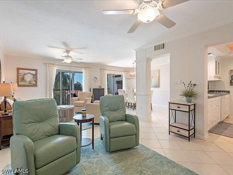 2 bedroom Condominium at 555 Park Shore Dr B411, Venetian Bayview, Naples — photo 4