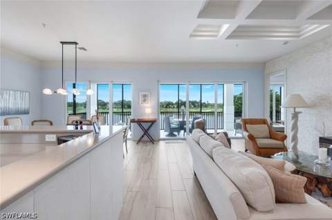 608 El Camino Real 201, Naples FL - photo 10 of 34