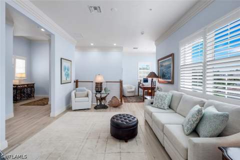 608 El Camino Real 201, Naples FL - photo 12 of 34