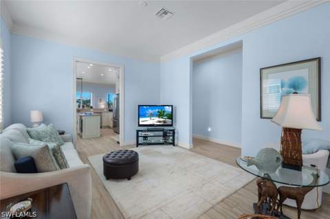 608 El Camino Real 201, Naples FL - photo 13 of 34