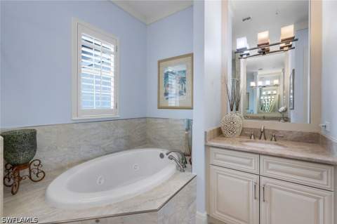 608 El Camino Real 201, Naples FL - photo 24 of 34