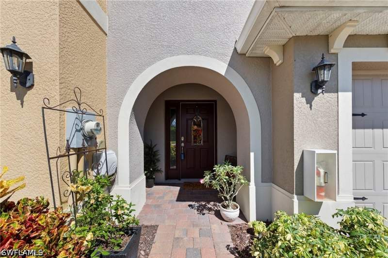 2 bedroom Townhouse at 12555 Laurel Cove Dr, Hammock Cove, Fort Myers — photo 4