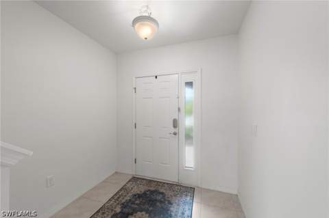 12555 Laurel Cove Dr, Fort Myers FL - photo 7 of 43