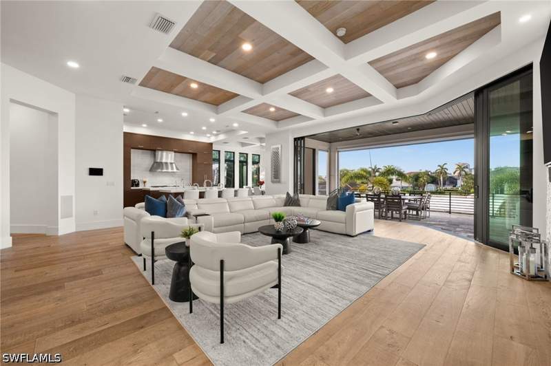 5 bedroom SingleFamilyResidence at 380 Trade Winds Ave, Conners, Naples — photo 3