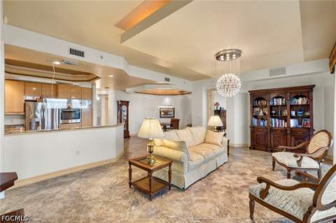 14350 Riva Del Lago Dr 402, Fort Myers FL - photo 14 of 49
